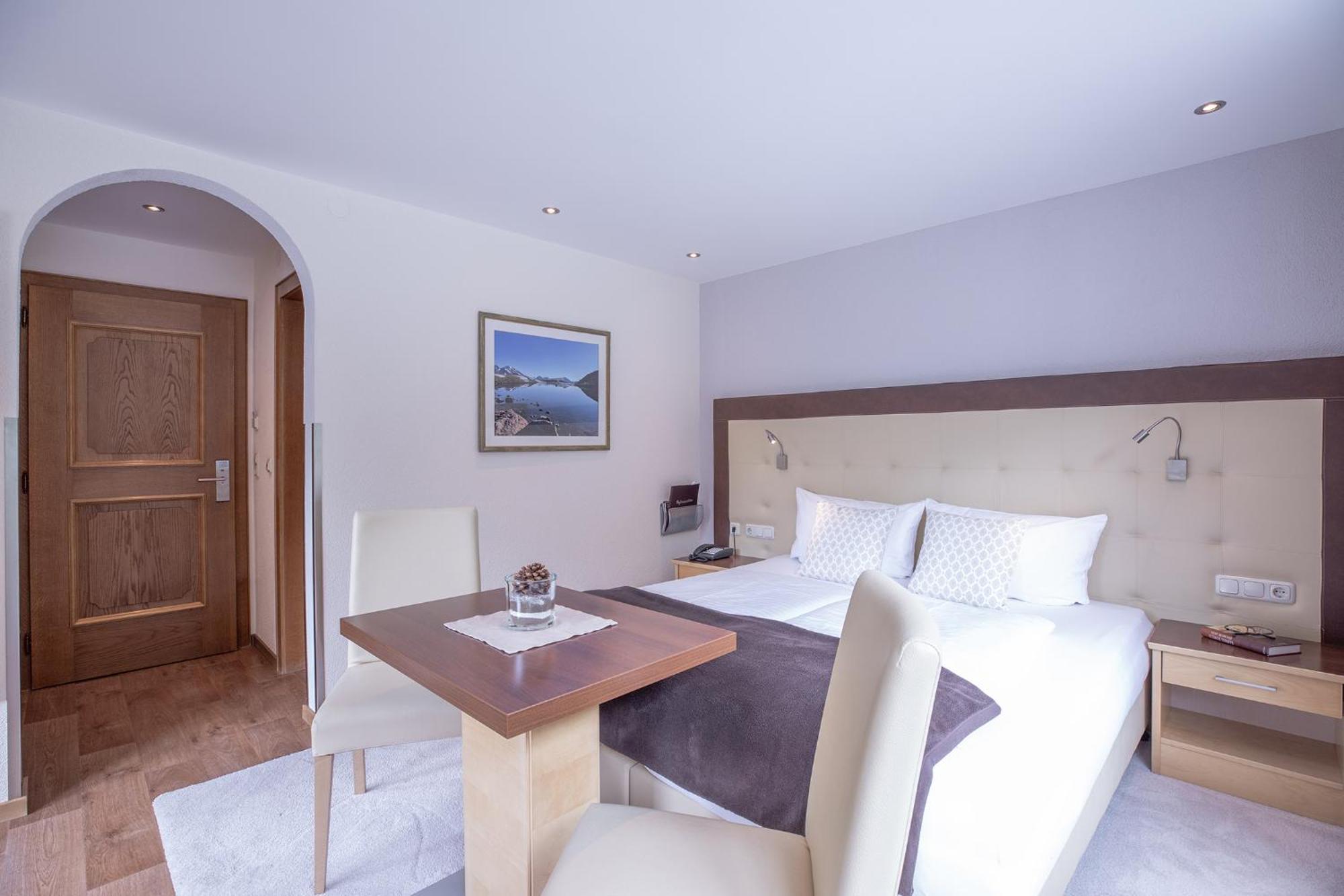 Patteriol Apart-Hotel-Garni Санкт-Антон-ам-Арльберг Экстерьер фото